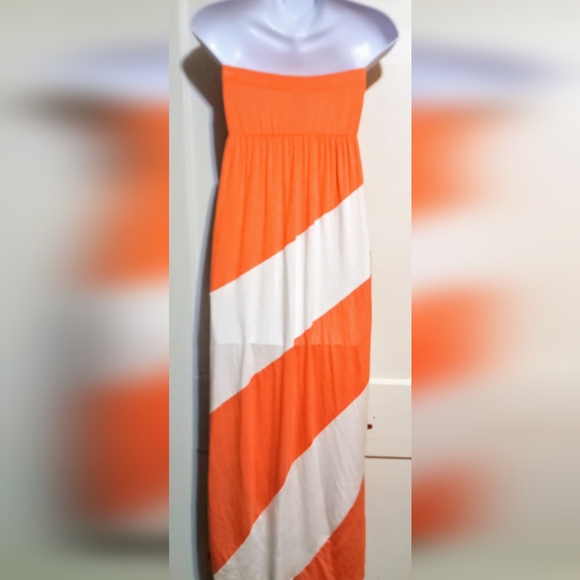 🛍️ BUNDLE ONLY 🛍️J.Mode Elegant Strapless Coral Orange and White Dress - Picture 3 of 7